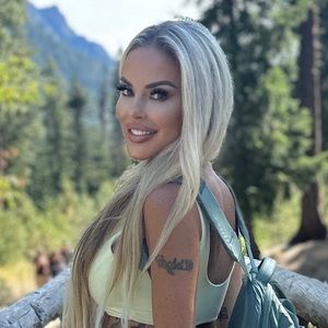 Meet your Posher, Meghan